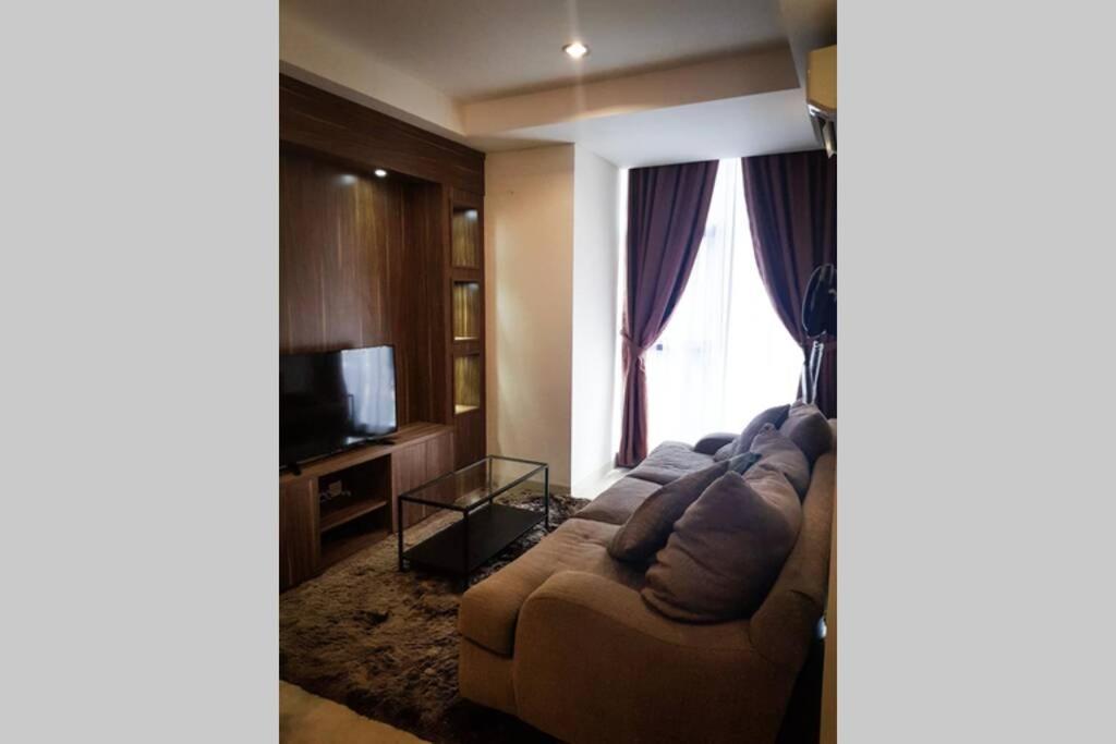Simple And Luxury One Bedroom Lavenue By Sang Living * Jakarta